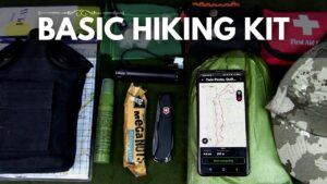 Read more about the article Basic Hiking Gear for Beginners