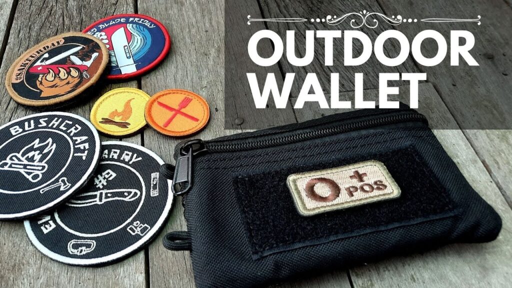 Read more about the article EDC Wallet for Hiking & Morale Patches